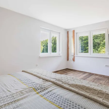 House In Sentrupert, A House In The Countryside, In A Quiet Valley Is Mkcelnova Hisa