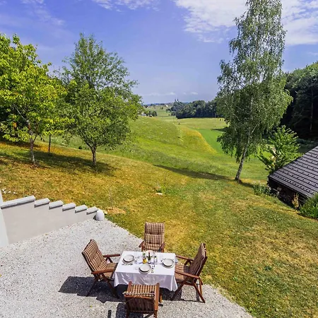 House In Sentrupert, A House In The Countryside, In A Quiet Valley Is Mkcelnova Hisa * Sentrupert (Dolenjska)